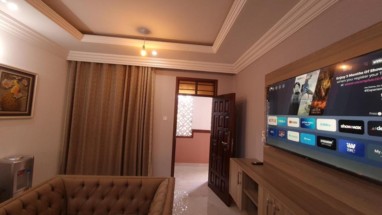 The Festival Fully Furnished Apartments Момбаса Екстер'єр фото