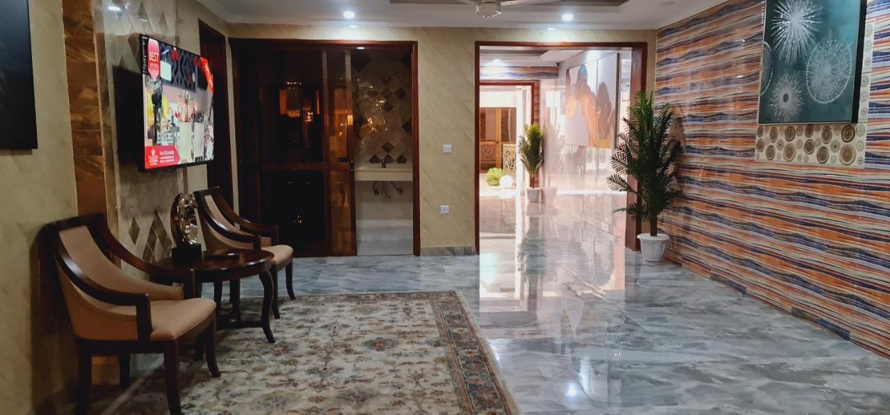 The Festival Fully Furnished Apartments Момбаса Екстер'єр фото