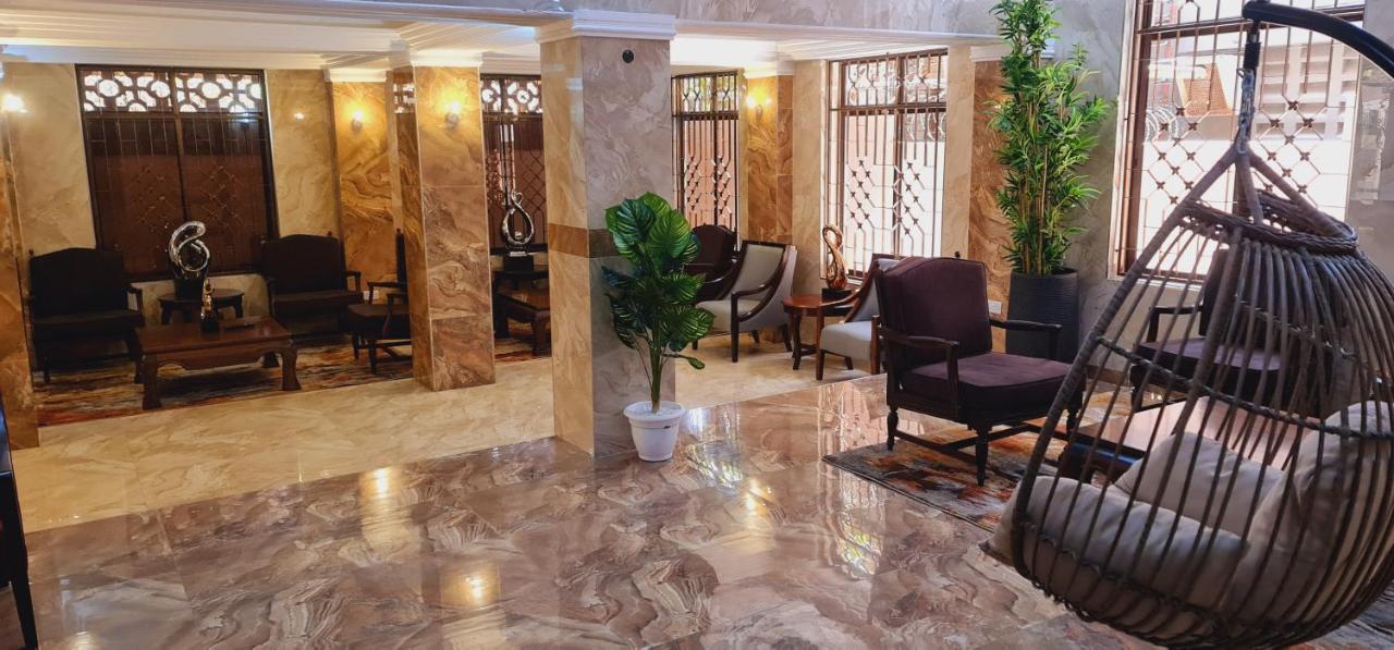 The Festival Fully Furnished Apartments Момбаса Екстер'єр фото