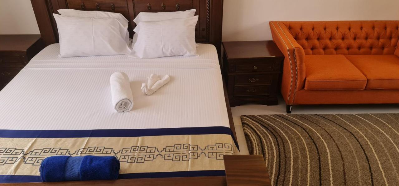 The Festival Fully Furnished Apartments Момбаса Екстер'єр фото