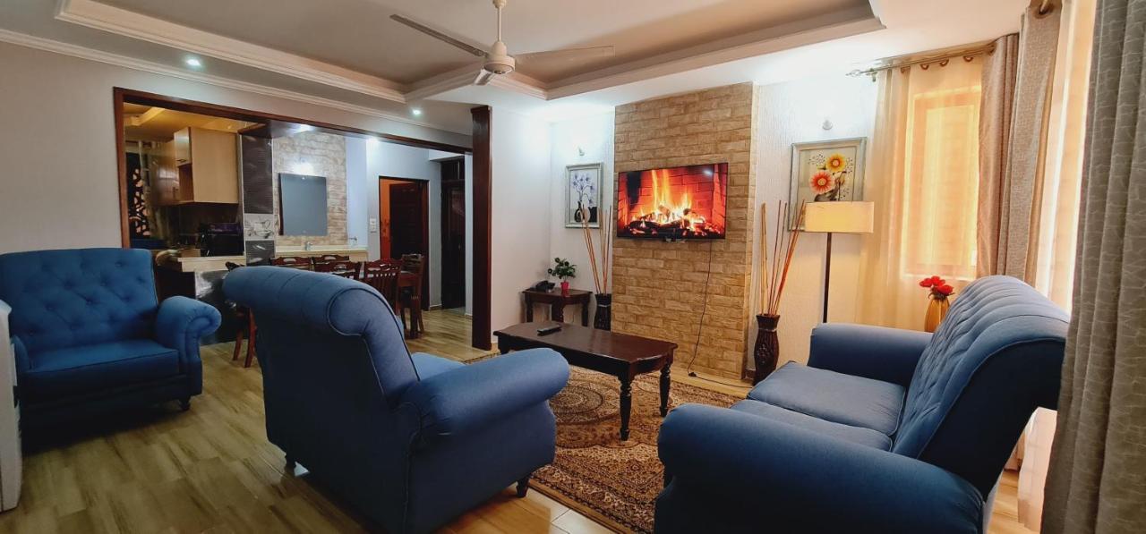 The Festival Fully Furnished Apartments Момбаса Екстер'єр фото